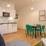 Lovely 1-bedroom In Appartement Innsbruck