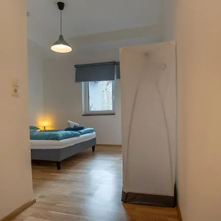 Urban I No Stairs I 24h Contactless Check-in 인스브루크