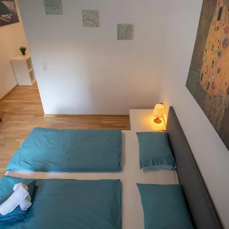 Urban I No Stairs I 24h Contactless Check-in Διαμέρισμα *